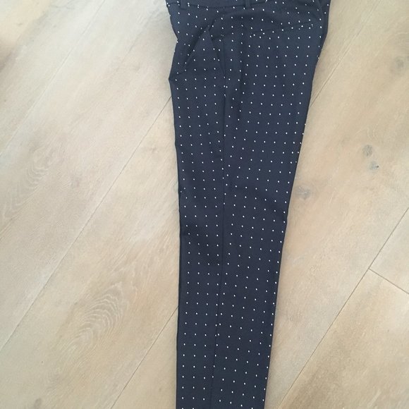 Zara Pants - Picture 1 of 8